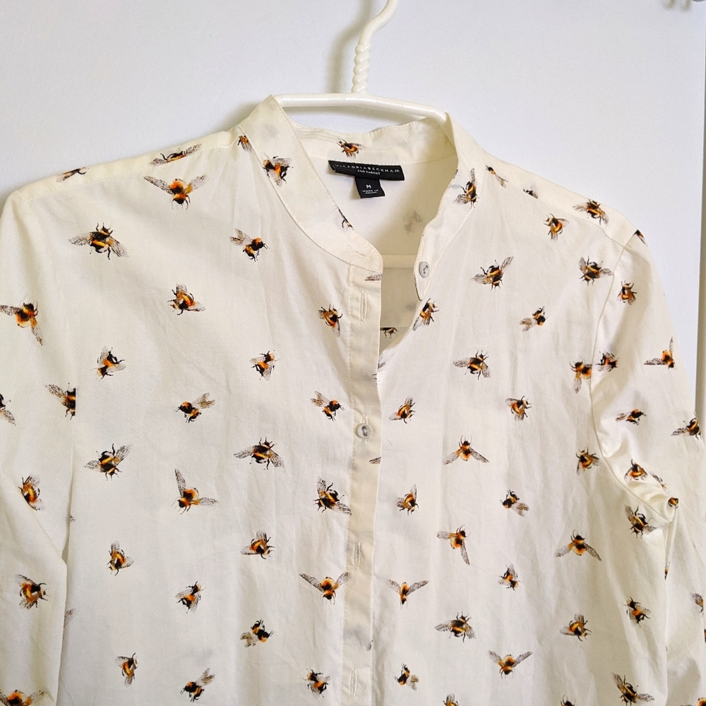 Bee Print button up shirt ~cute and vintage